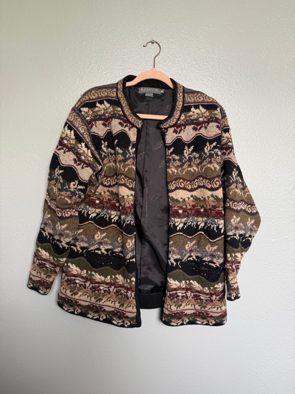 ICELANDIC DESIGN medium Patterned Knit Cardigan Jacket - Multicolor